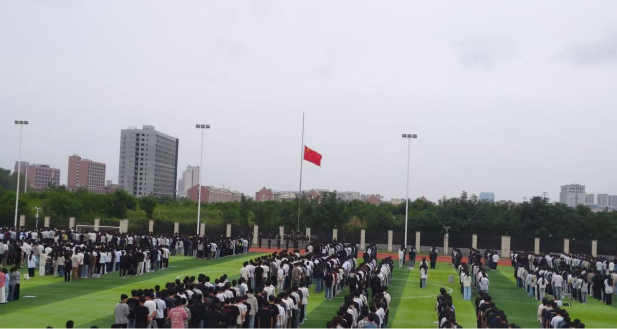 2025-09-19-15-50-04.png 图片1.png