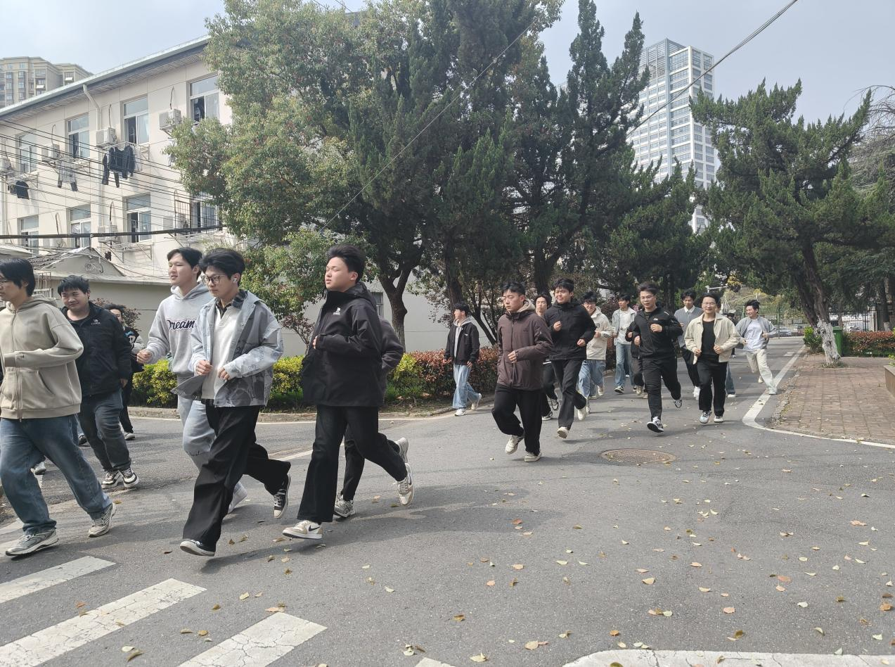 2026-03-27-10-28-58.png 图片2.png